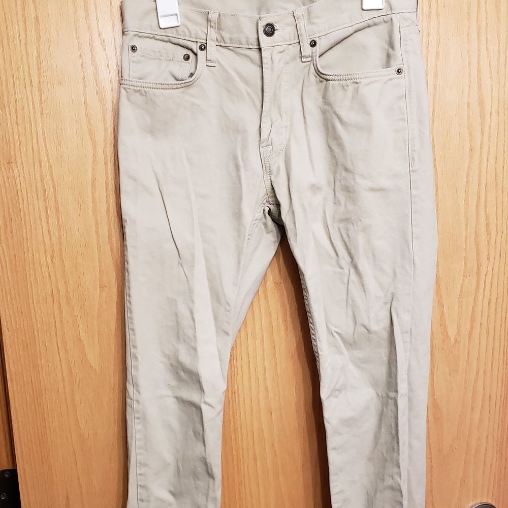 30x32 old navy khakis